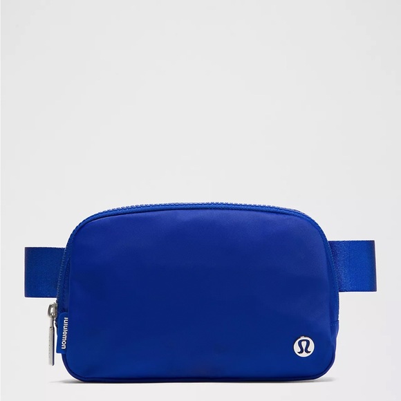Lululemon Everywhere Belt Bag 1L- College Cobalt - Picture 5 of 8